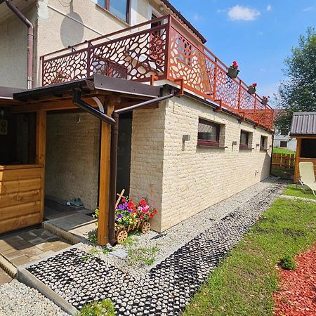 Romanticke Ubytovanie Holiday House Daniela & Studio Julia Ždiar Exterior foto