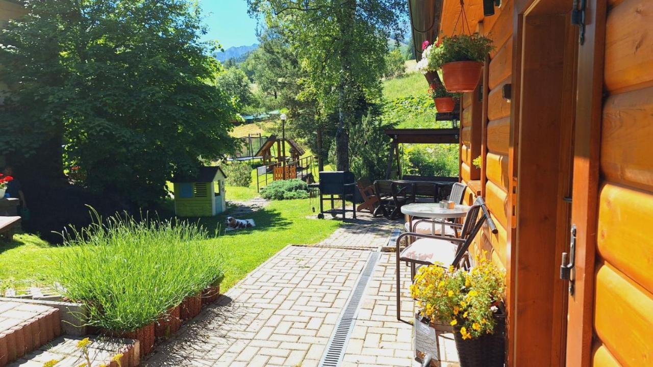 Romanticke Ubytovanie Holiday House Daniela & Studio Julia Ždiar Exterior foto